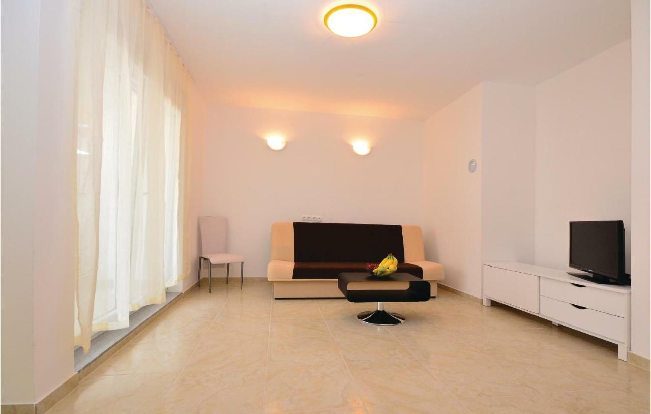 Apartment Mlasina-4 By Interhome Nin Extérieur photo